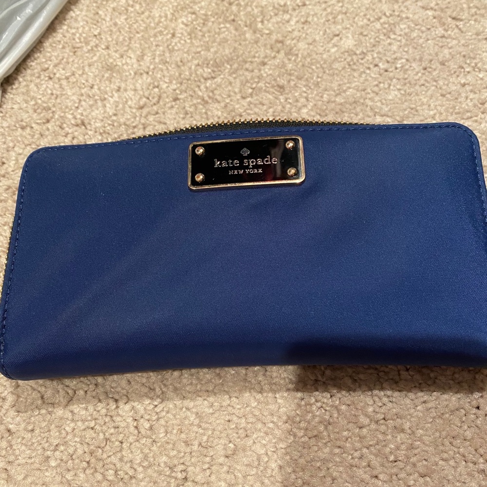 Kate Spade Wallet- 
BLAKE AVENUE NEDA